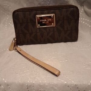 Michael Kors Brown Wristlet Wallet